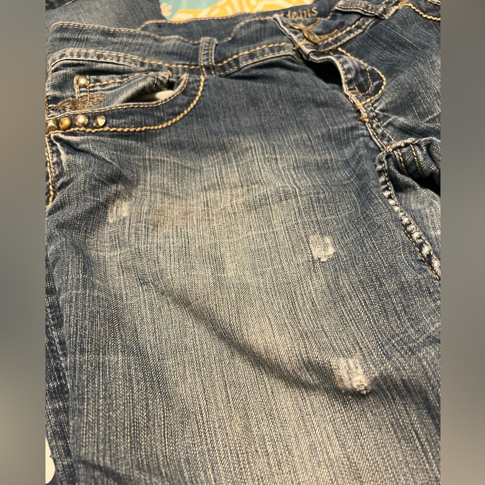April Jeans - Picture 2 of 16